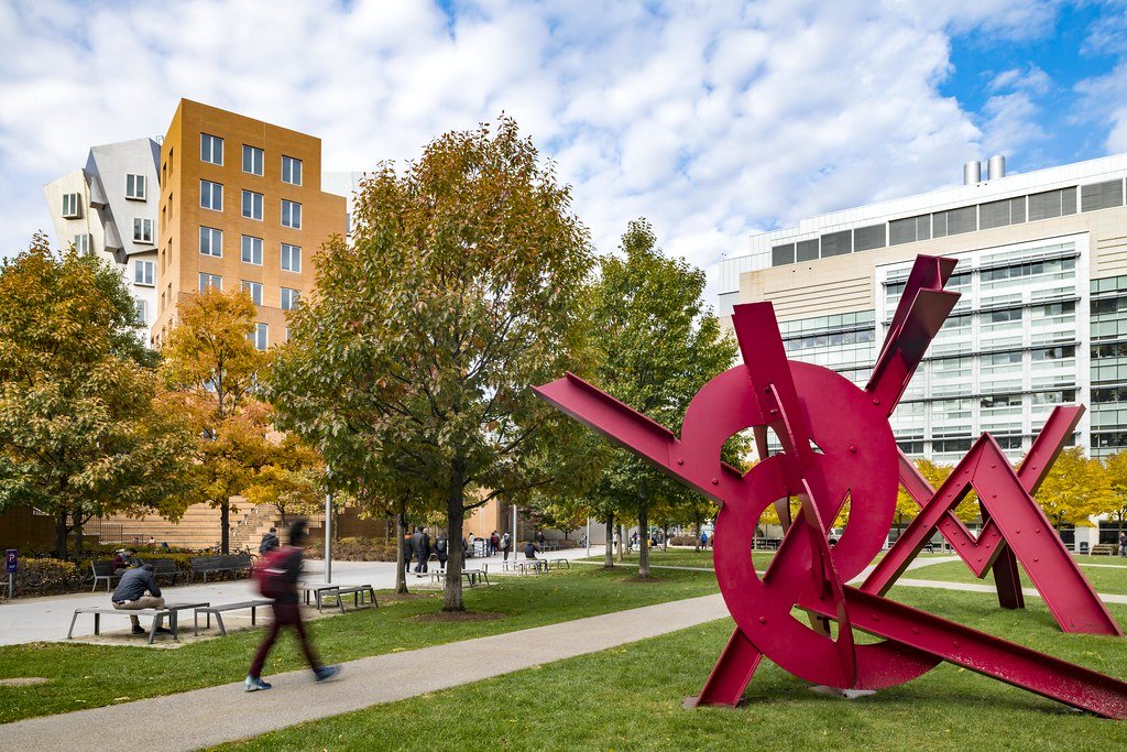 Massachusetts Institute of Technology (MIT)